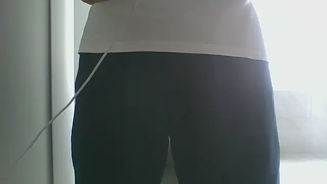 nole_china7 (Ask my age) - talk / fun / cum