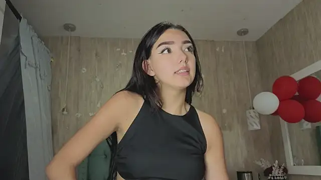 Marcelaa_fox live cam on StripChat