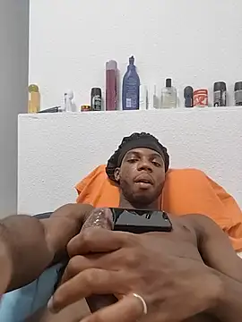 Sselmapicakkk live cam on StripChat