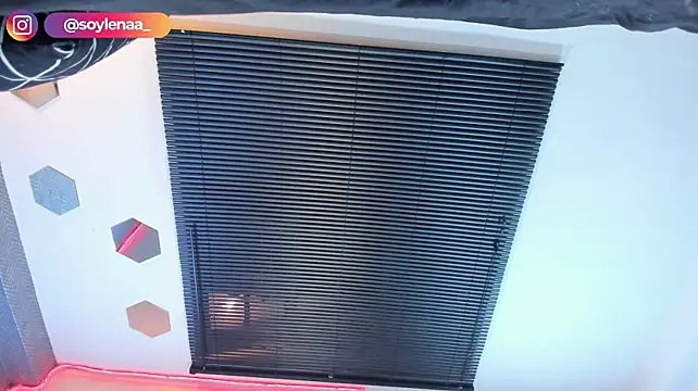 lena_banks webcam