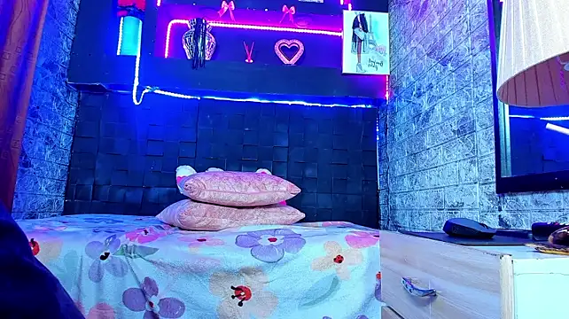 ElanGiraldo webcam