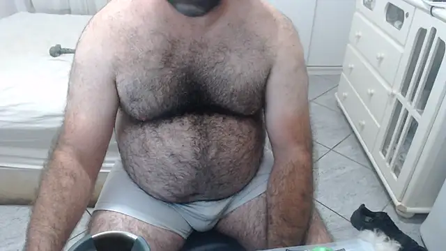 mysterbearmg (Ask my age) - CUM IN GOAL - Add Inst - Mysterbearmg