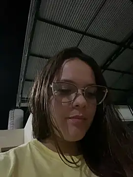 Laryssinha_69 webcam