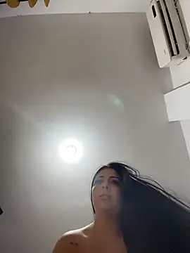 xoxo_sol webcam