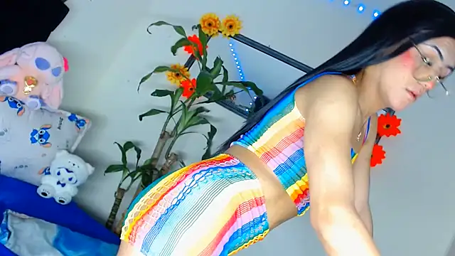 NathalialLooes captura de la sala en vivo en Stripchat