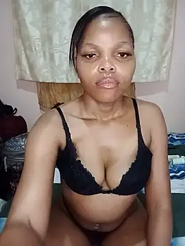 sexySmall52993 live cam on StripChat