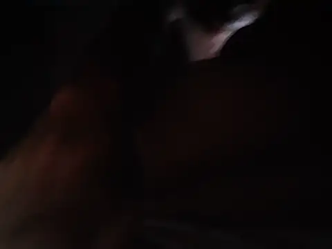 Andr3s69xxx webcam