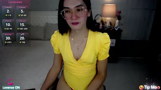 AsianSweetHeartxX webcam
