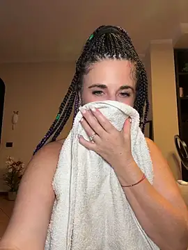 Eva_Pearl