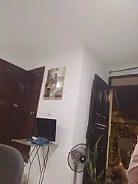 Fernandar2025 live cam on StripChat