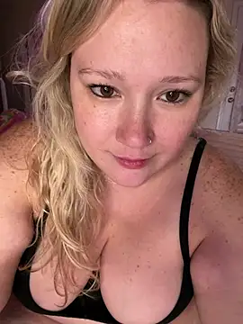 piggyrose (Ask my age) - HORNYYYYYYY i need your help to cum 😈💦
