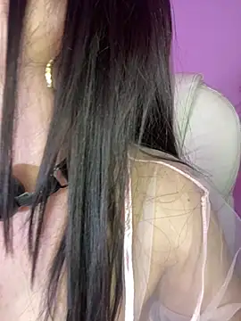 Zoe_Serrat