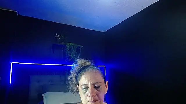 sasi_luna webcam