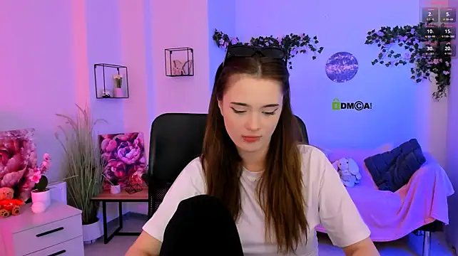 liana_kisses