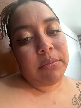 tatikanyx (F young) - BLOWJOB IN THE SHOWER🥵💦