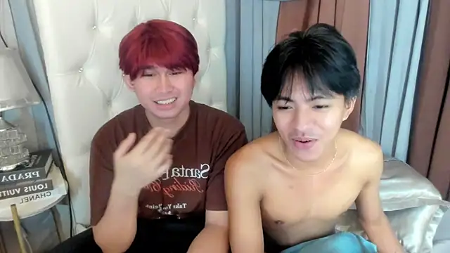 davincihugecock live cam on StripChat