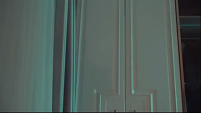 MilaDYstarlight live sex cam