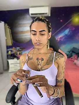 Nella_Dolls webcam
