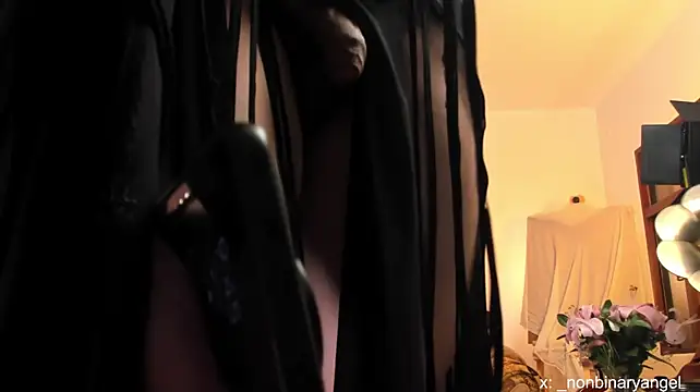 nonbinaryangel live sex cam