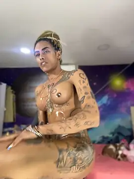 Nella_Dolls webcam