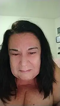 Yaya_Mineira webcam
