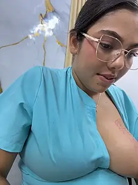 babysaritaa (F teen) - my name on a tits😈✍🏼