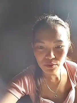 Heryy_xx live cam on StripChat