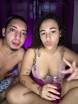 Casal2T live cam on StripChat