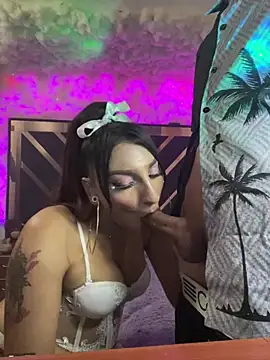 BriannaTS_and_David webcam