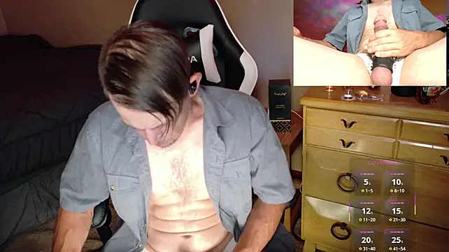 MasterForgedRayy webcam