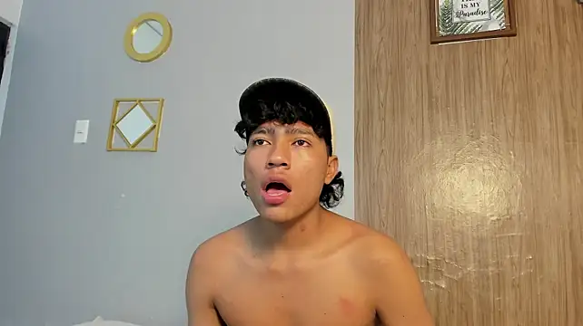 boys_roomhard webcam