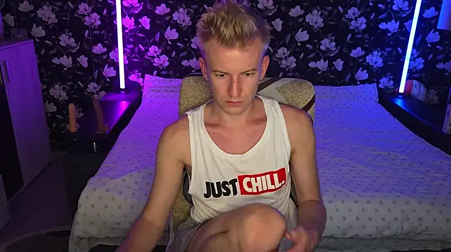 Vuitton live sex cam