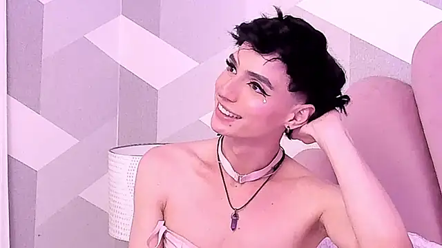 KylieMonnett webcam