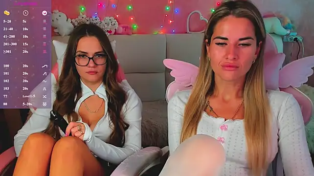 hotty_girls_here