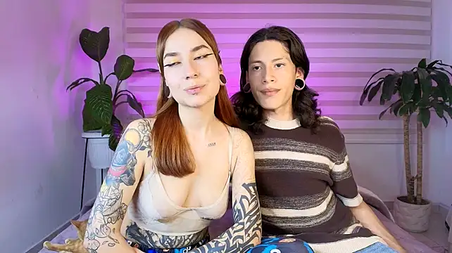 Sky_Intimate webcam