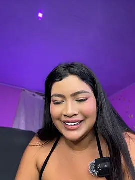 LunaaRosse live webcam preview - 54 viewers online