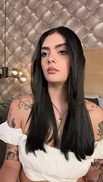 AliceRitter live webcam preview - 44 viewers online