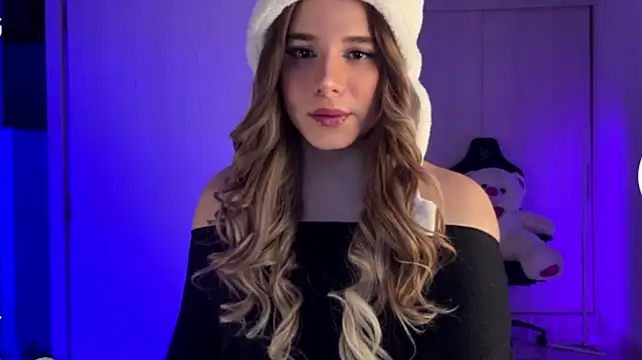 Isa_Pallmer webcam