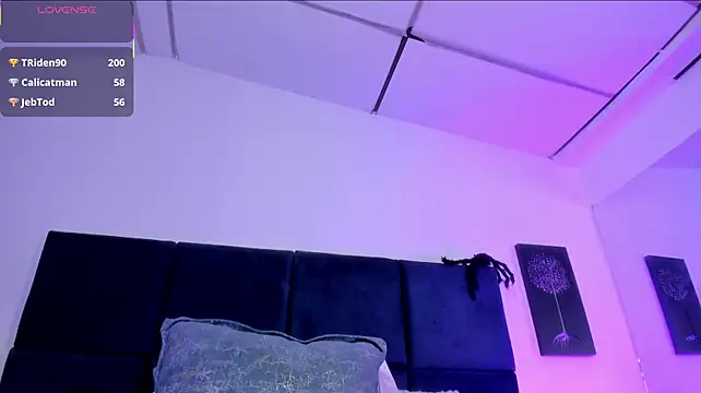 april_jones05