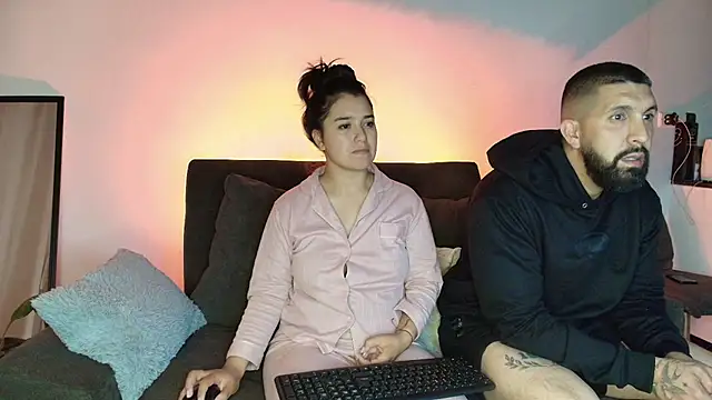 alyssa_and_dangelo (Ask my age) - blowjob 3 min + 5 ass slap face