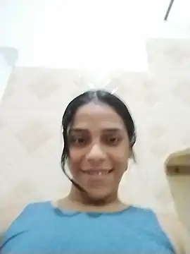 saray_queen1 (F young) - Dedo en ass😈❣️