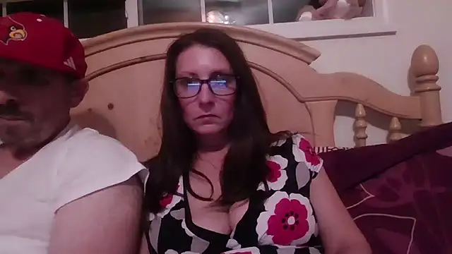 playgurl_45 (G milf) - We play with her pussy until she cums