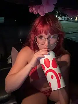 urpuppymoon webcam