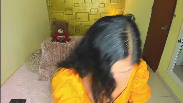 Julia_Haye