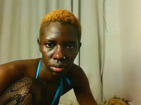 Goldy_petite