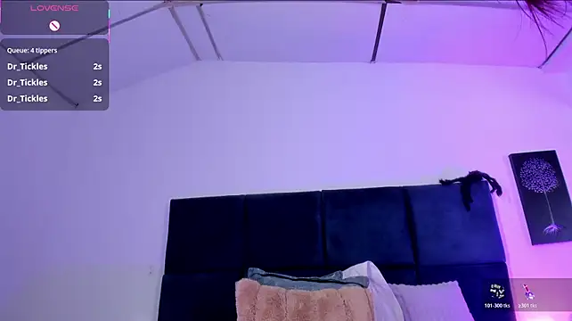 april_jones05