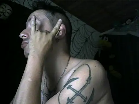 vampireathome live cam on StripChat