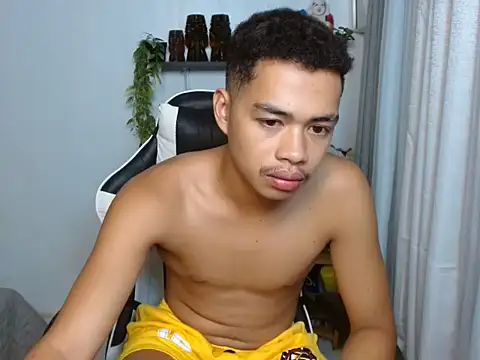 curlyasian_njxx (M twink) - jerking