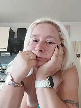 geileestelle (F milf) - ........????,,,,,,,,,,