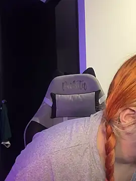 Sophia_Weest99 webcam